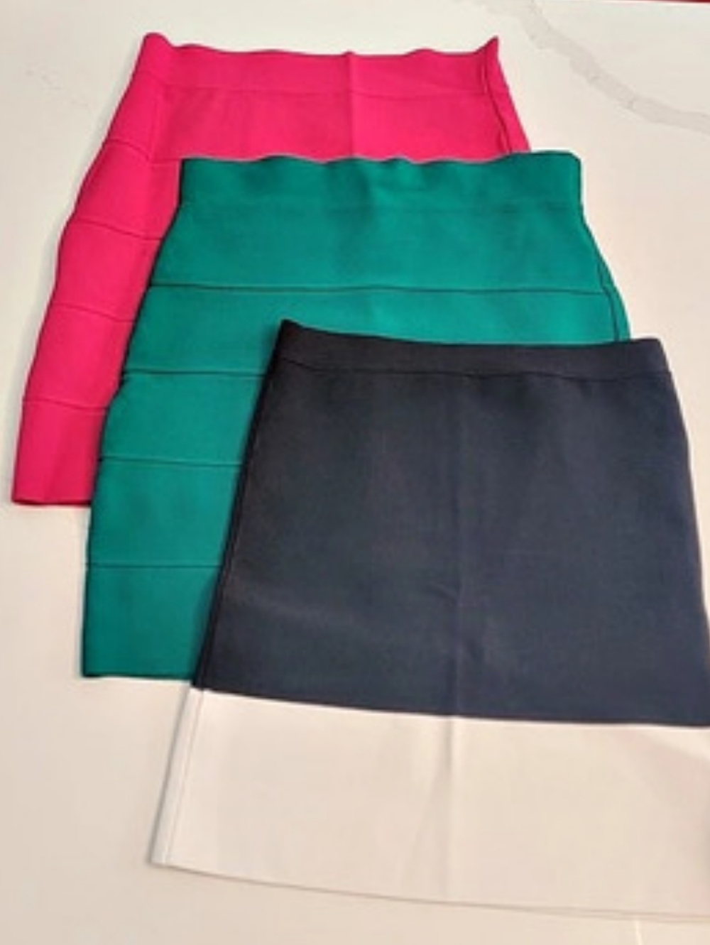 BCBGMAXAZRIA Bandage Mini Skirt Bundle